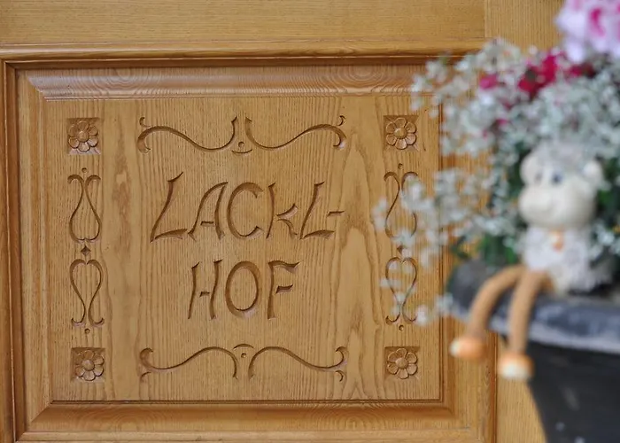 Lacklhof * Großkirchheim